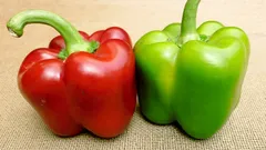 Roșu sau verde: care soi de ardei este mai sănătos și în ce fel diferă proprietățile lor nutriționale?