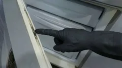 Faceți asta o singură dată și uitați de problemă: cum să curățați corect mucegaiul de pe garnitură