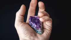 Pietre talisman pentru fiecare zodie: un cadou unic pentru cineva care are deja de toate.