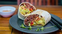 Burrito vegan rapid și simplu pentru micul dejun, pe placul tuturor